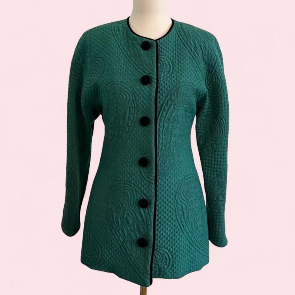 Vintage Forest Green Quilted Swirl Jacket with‎ Black Velvet Trim
